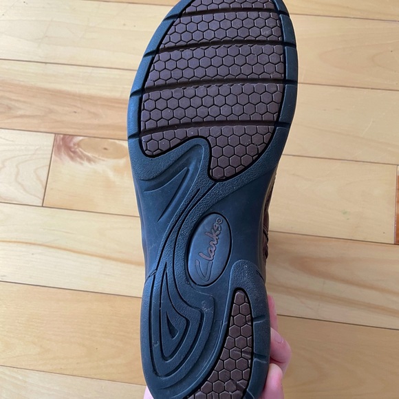 Clarks Leather Chelsea Boots - Picture 3 of 5